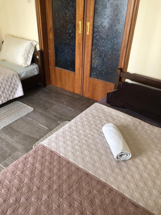 Joannas 2Brooms Sea Apartment Peraía Dış mekan fotoğraf
